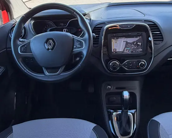 Renault Captur 1.2 Turbo 16V Privilege EDC